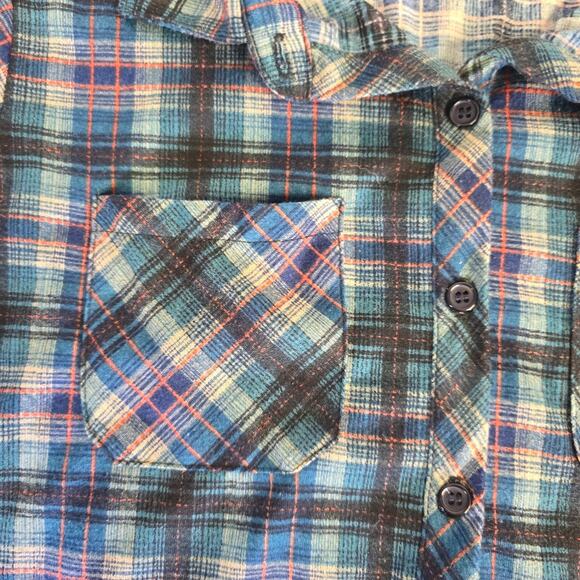 Urban Girl Plaid Roll tab Sleeve Button Down with iron on Patches size Medium - Picture 8 of 11